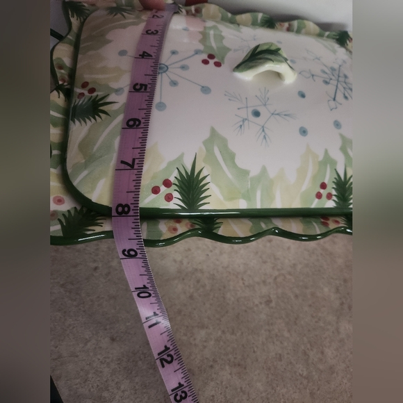 NIB Temp-tations Christmas Ceramic Casserole Dish with Lid - Picture 6 of 9